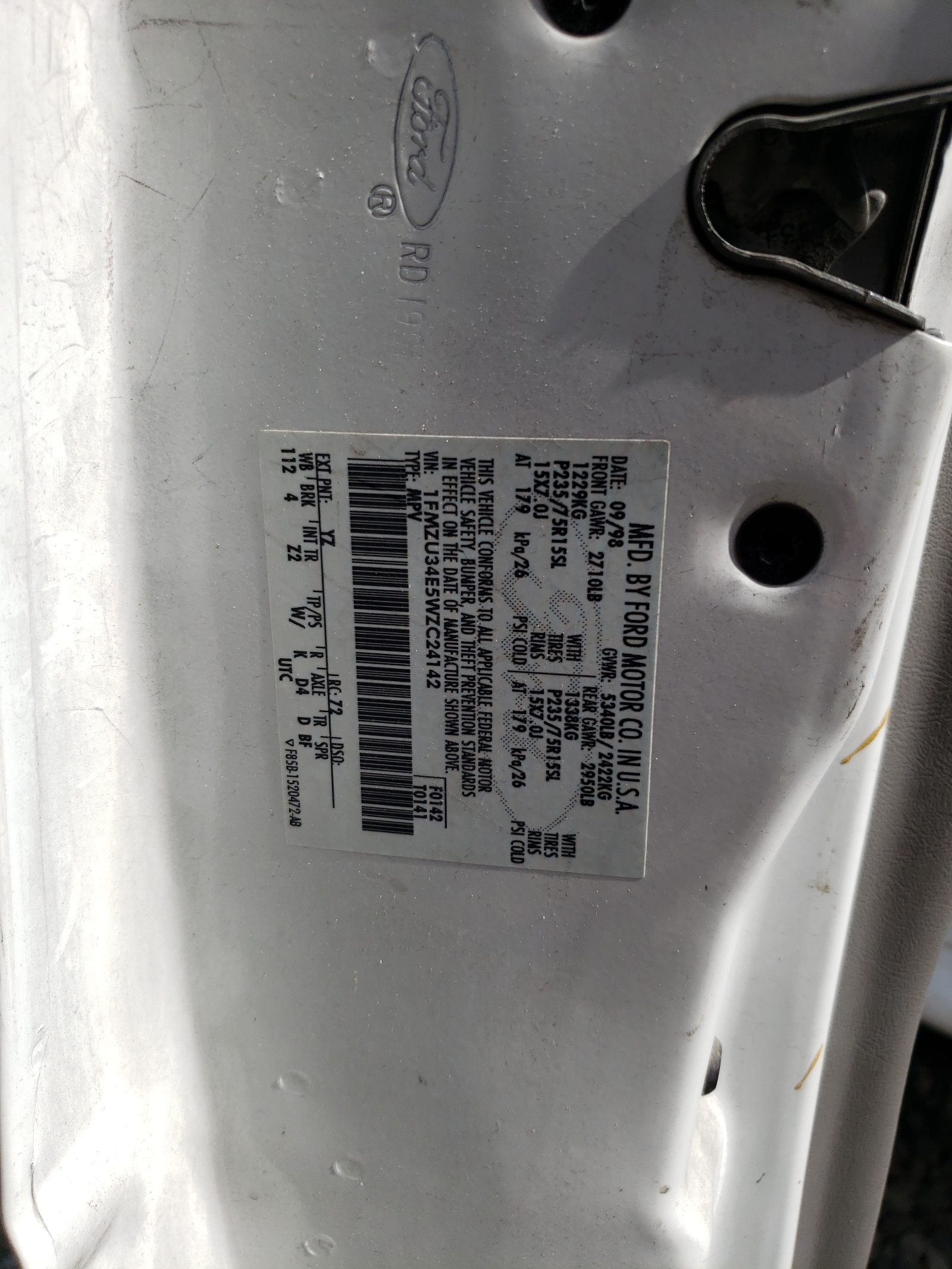 1FMZU34E5WZC24142 1998 Ford Explorer