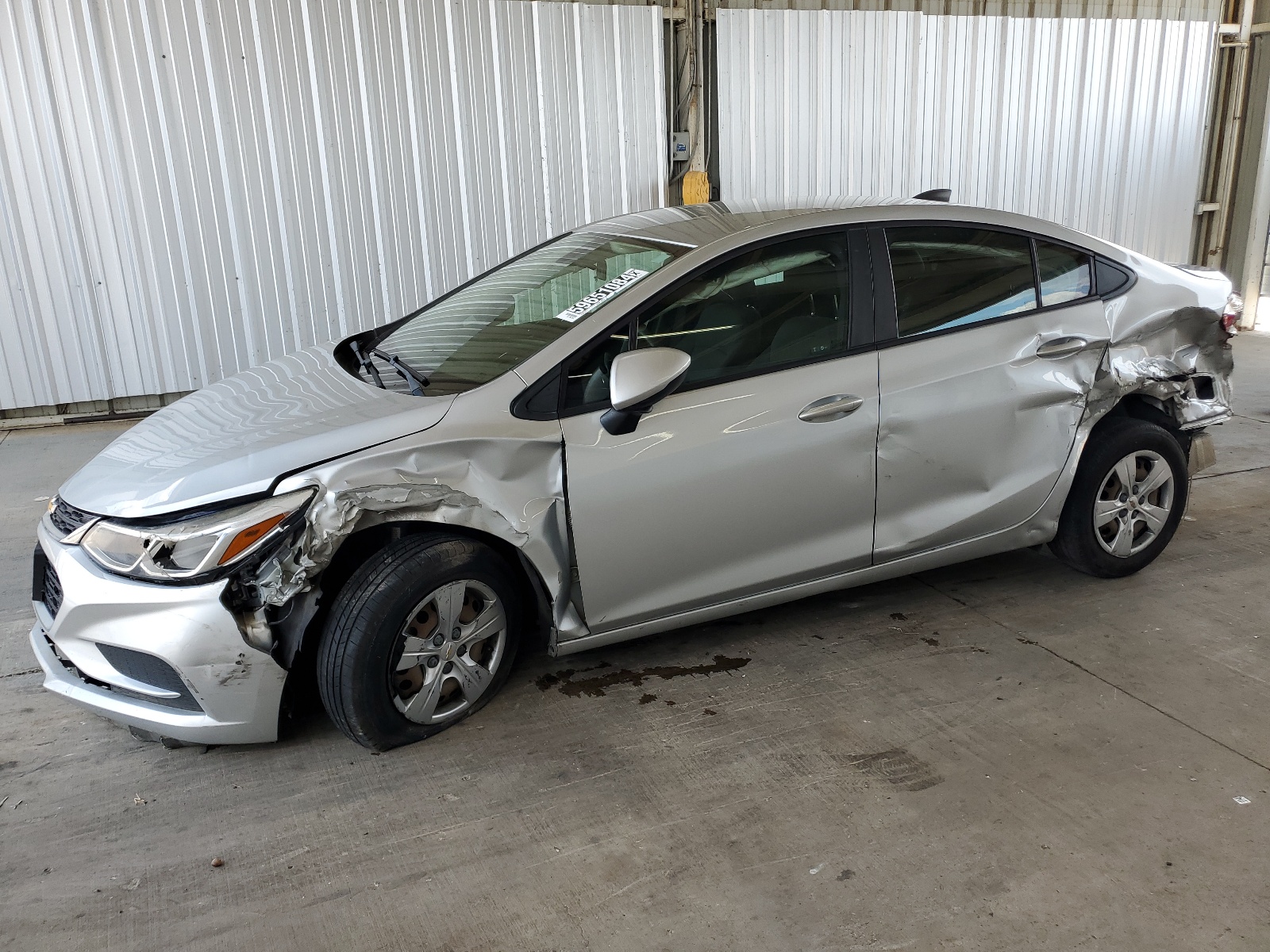 2018 Chevrolet Cruze Ls vin: 1G1BC5SM6J7191518