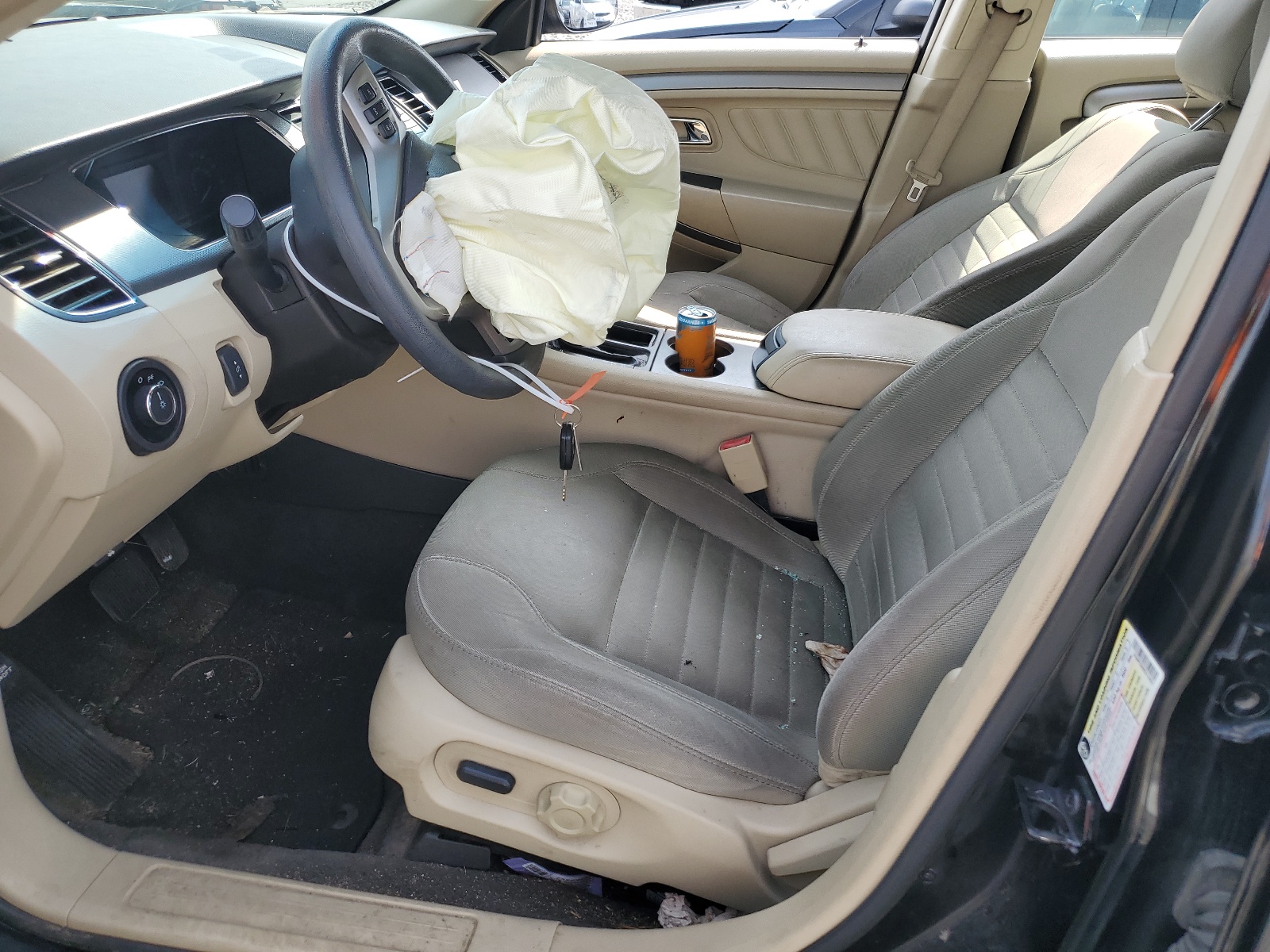 1FAHP2D86EG174931 2014 Ford Taurus Se