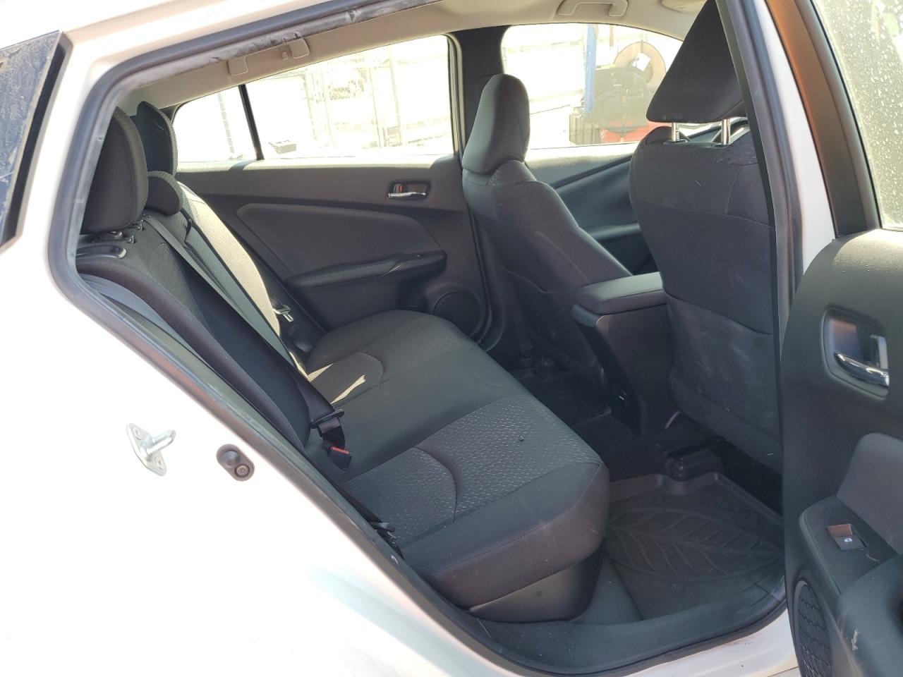 2017 Toyota Prius VIN: JTDKARFU1H3051747 Lot: 64823504