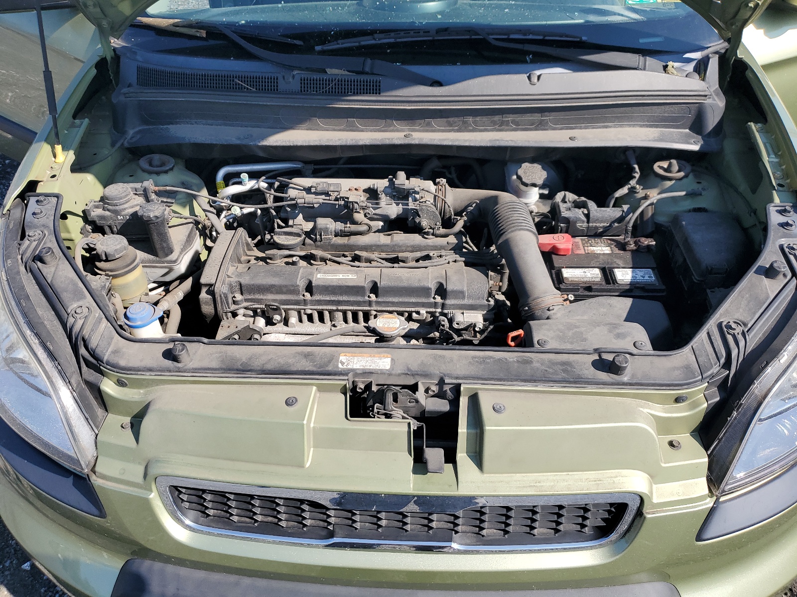 KNDJT2A23B7214627 2011 Kia Soul +