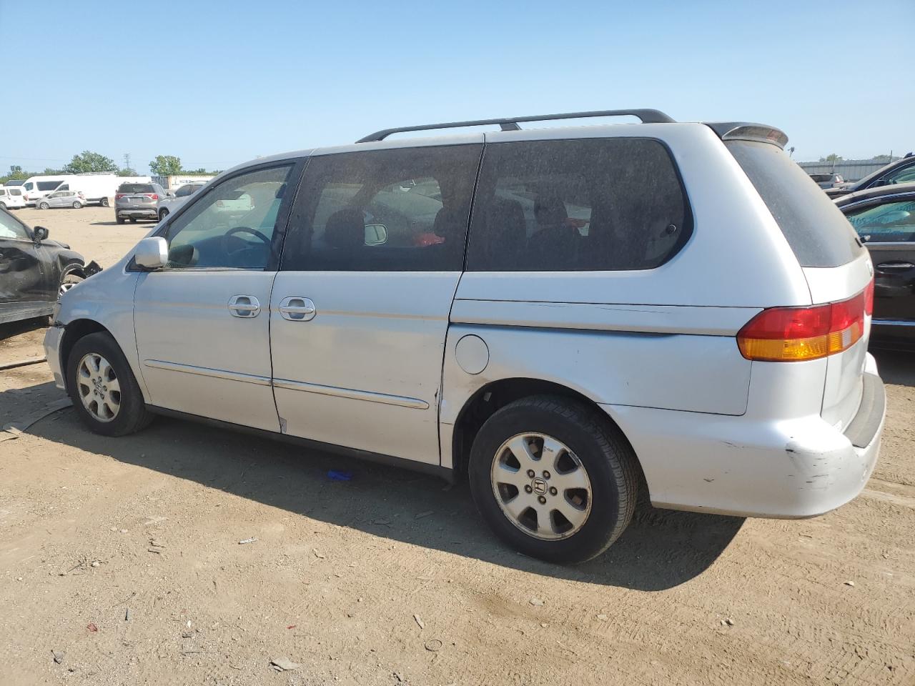 2002 Honda Odyssey - Image 2