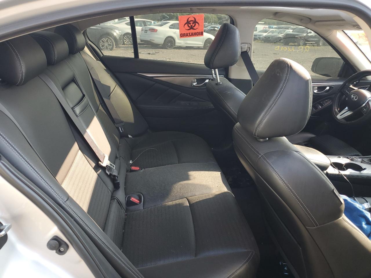 2018 Infiniti Q50 Luxe VIN: JN1EV7AR1JM444837 Lot: 64707754