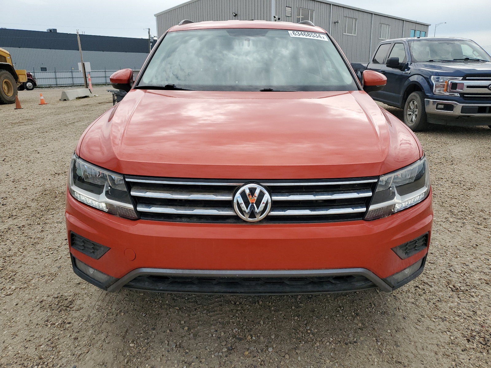 2018 Volkswagen Tiguan S vin: 3VV0B7AX2JM192911