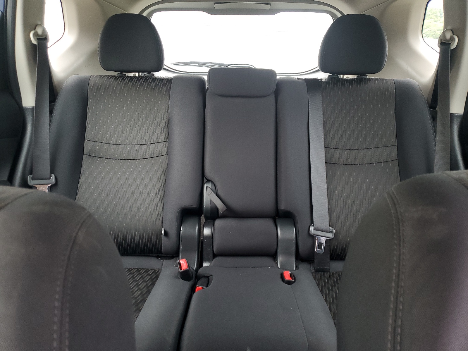 5N1AT2MV5KC745207 2019 Nissan Rogue S