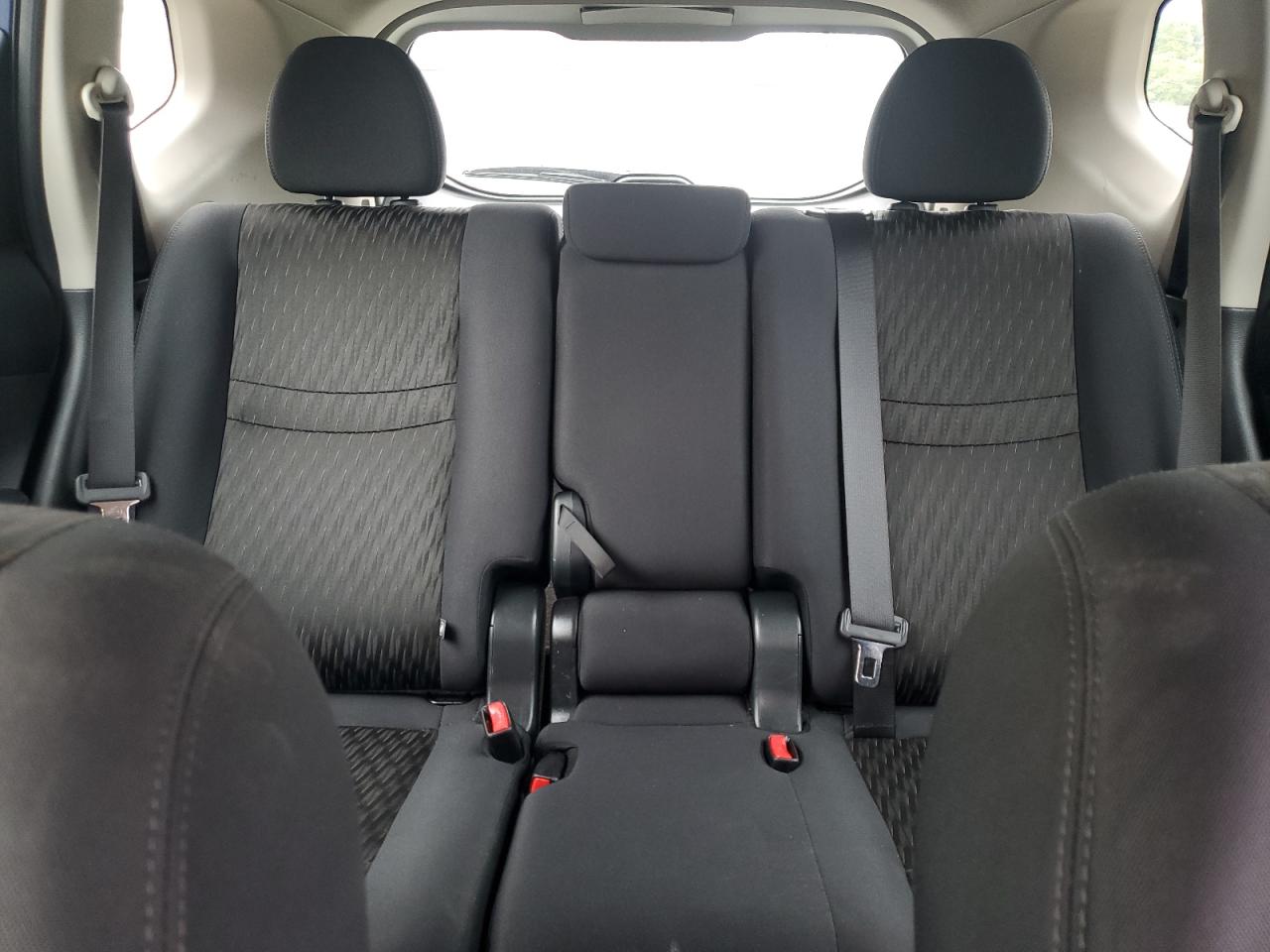 2019 Nissan Rogue S VIN: 5N1AT2MV5KC745207 Lot: 64210094