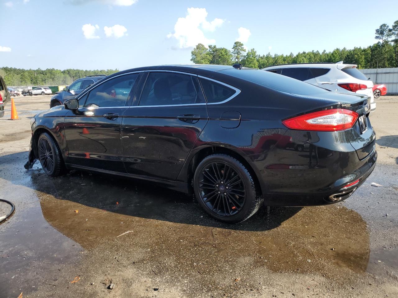 2014 Ford Fusion - Image 2