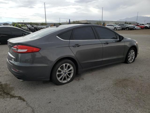 3FA6P0HD2LR202653 Ford Fusion SE 3