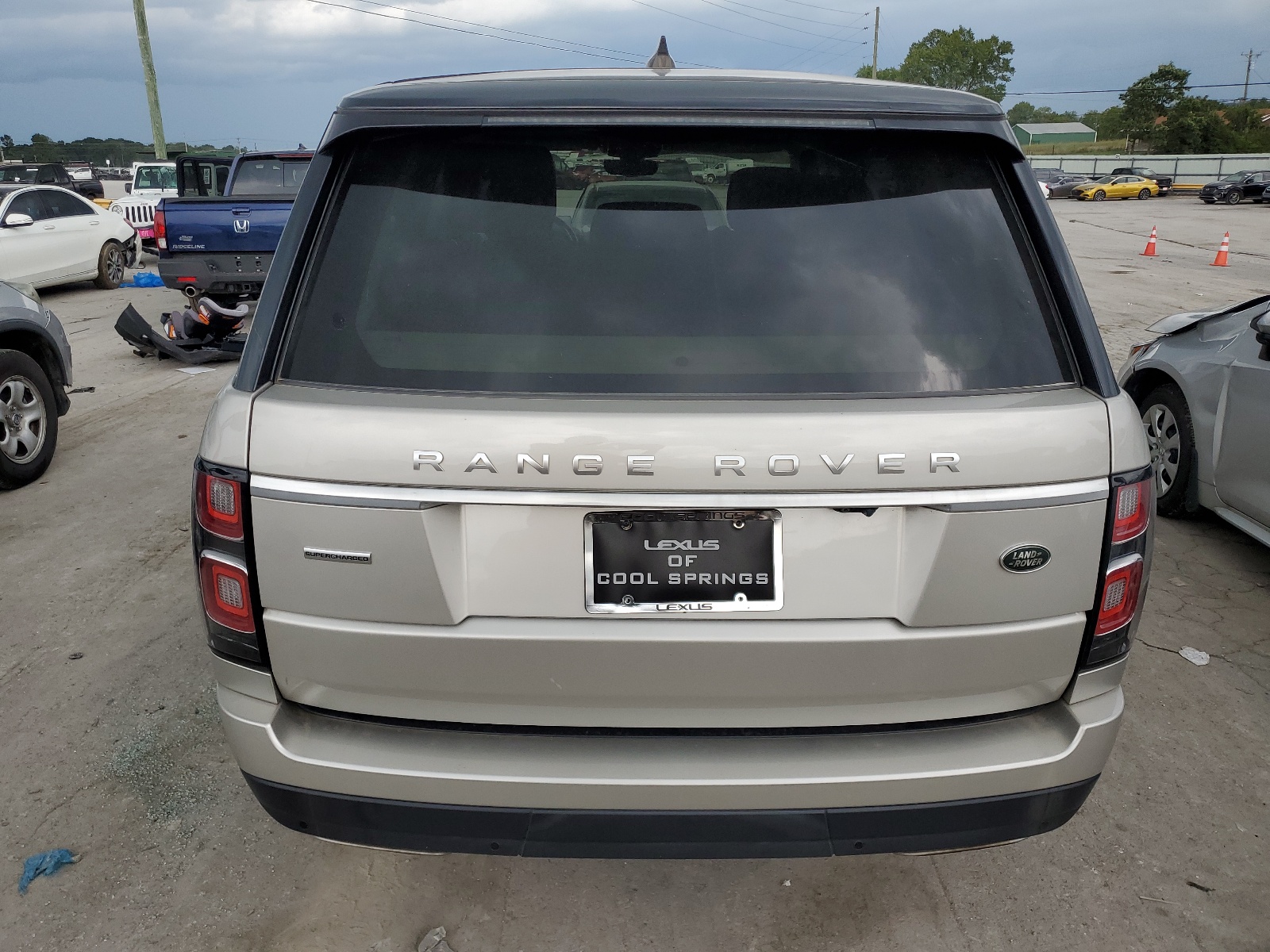 2018 Land Rover Range Rover Supercharged vin: SALGS2RE6JA393316