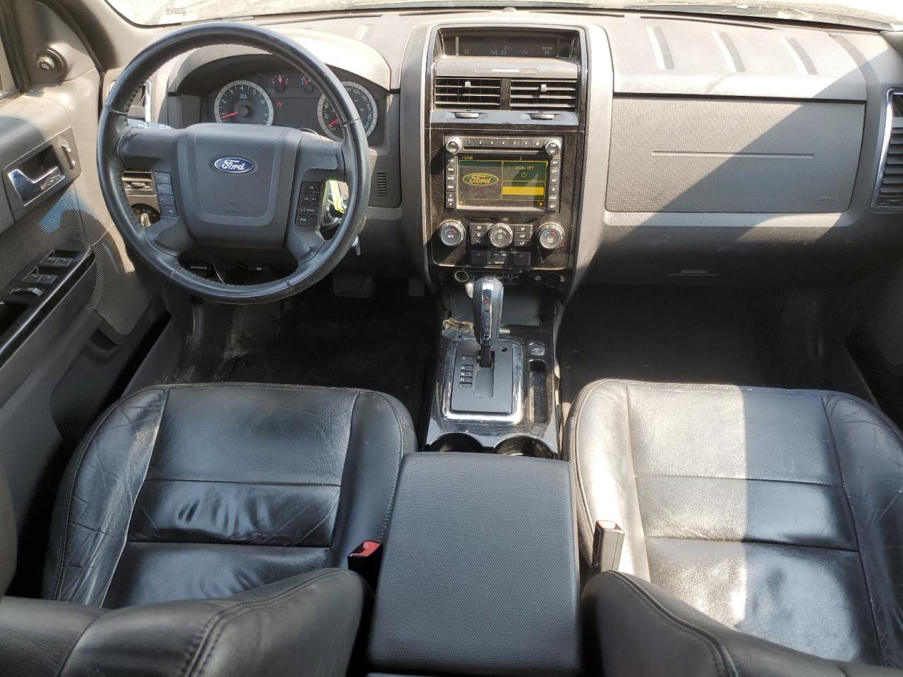 2010 Ford Escape Limited VIN: 1FMCU9EG8AKC98732 Lot: 64444424