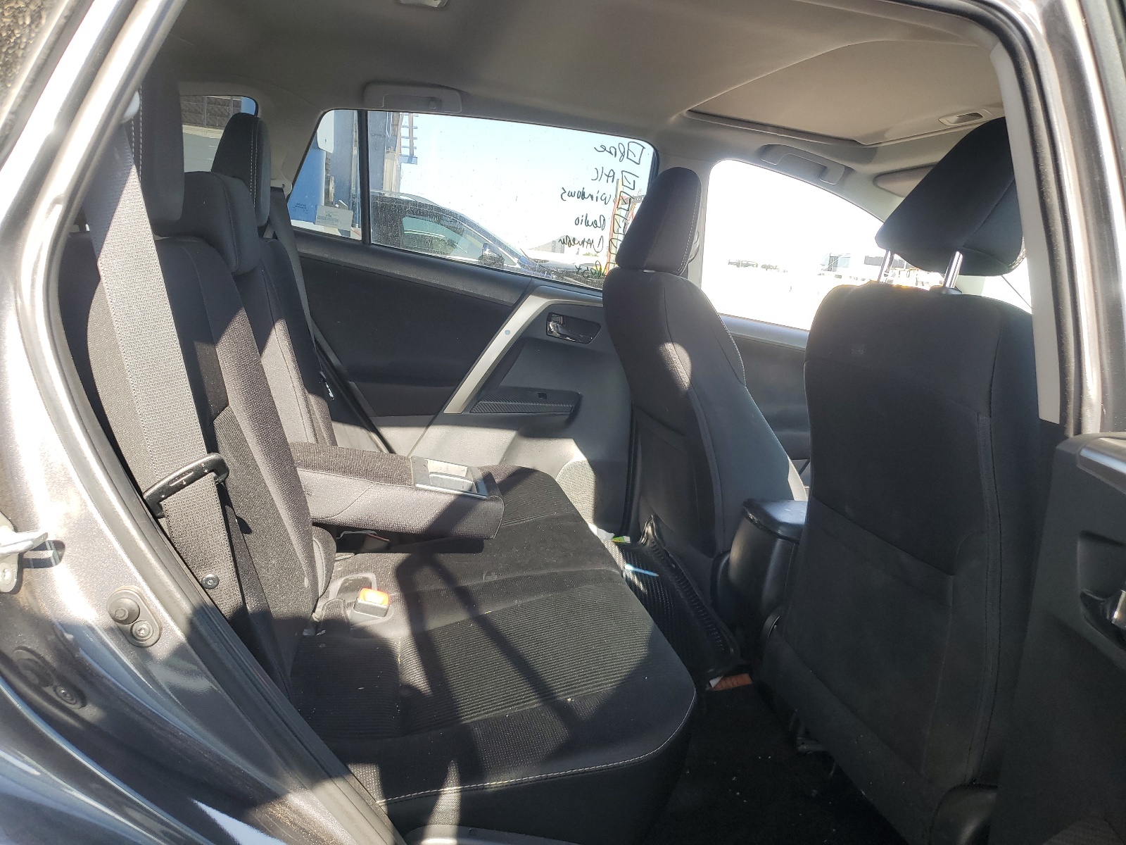 2T3RFREV8EW169278 2014 Toyota Rav4 Xle