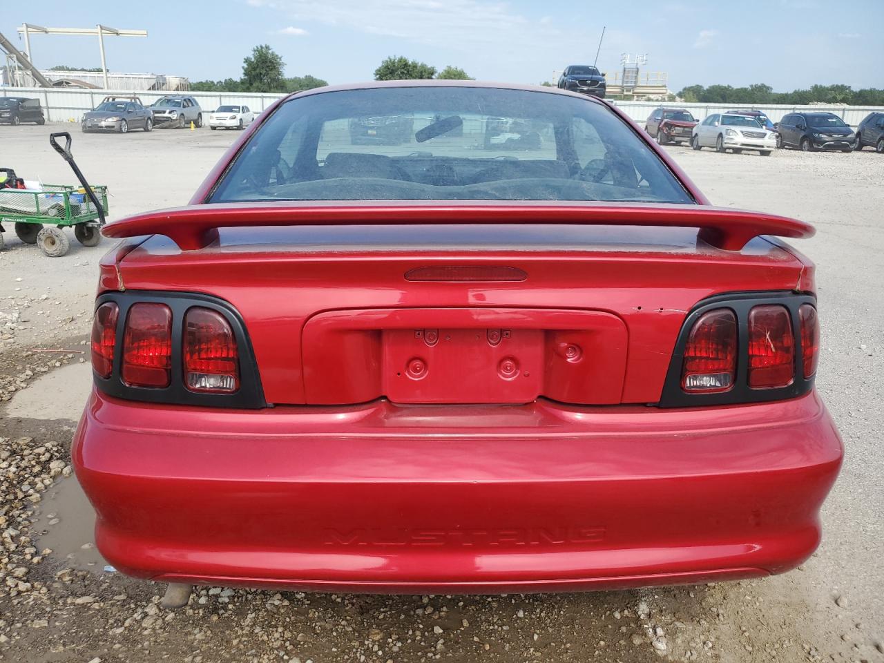 1996 Ford Mustang VIN: 1FALP4043TF194002 Lot: 62885824