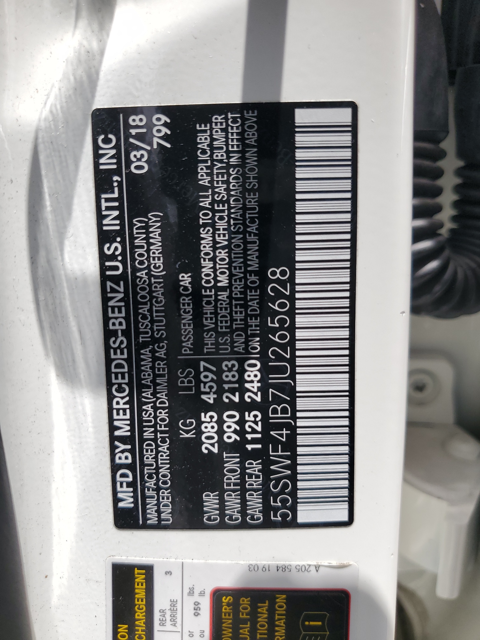 55SWF4JB7JU265628 2018 Mercedes-Benz C 300