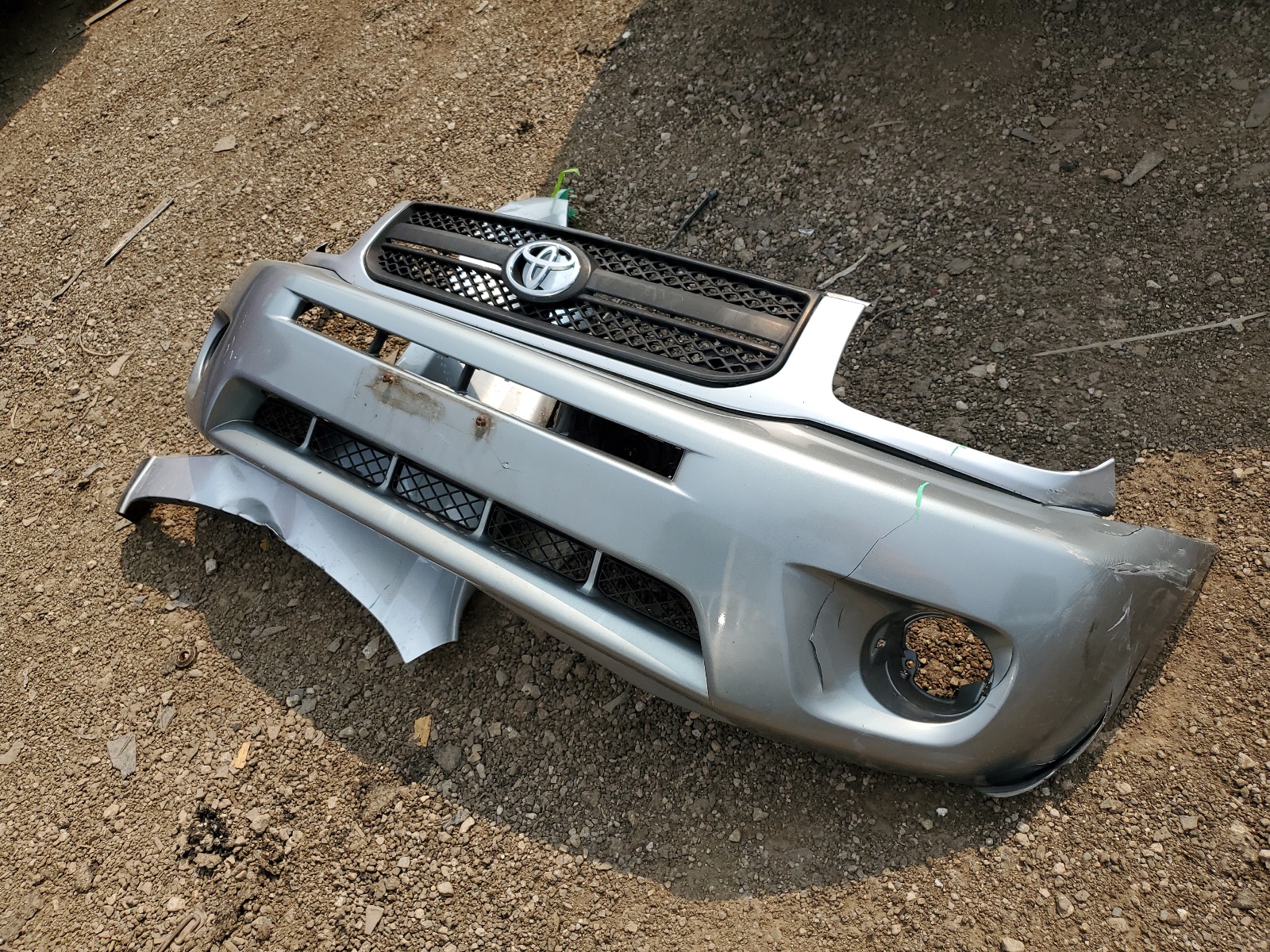 JTEHD20V156040683 2005 Toyota Rav4