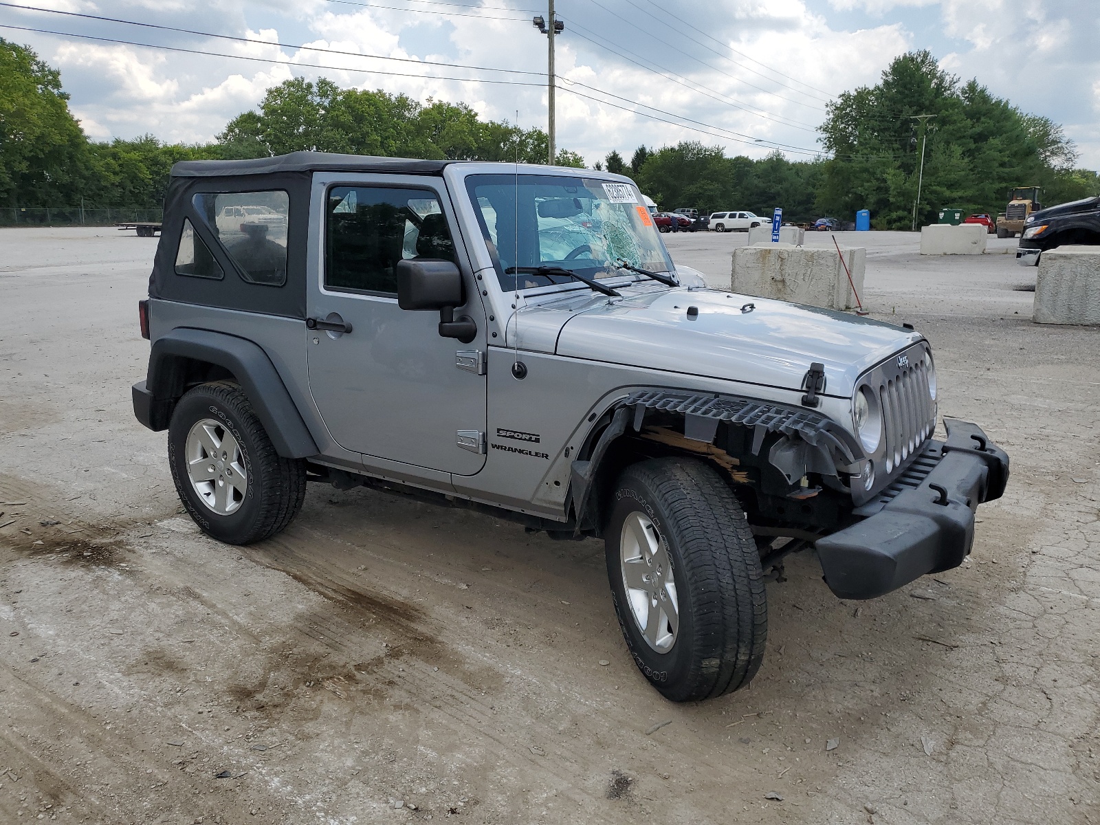 1C4AJWAG2EL271616 2014 Jeep Wrangler Sport