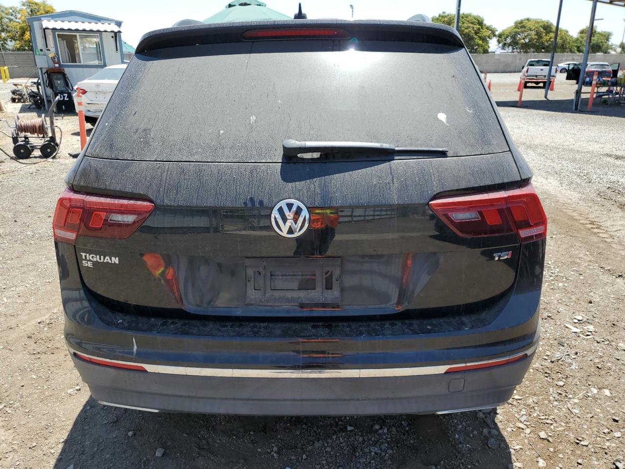 2018 Volkswagen Tiguan Se VIN: 3VV3B7AX8JM011579 Lot: 62362984