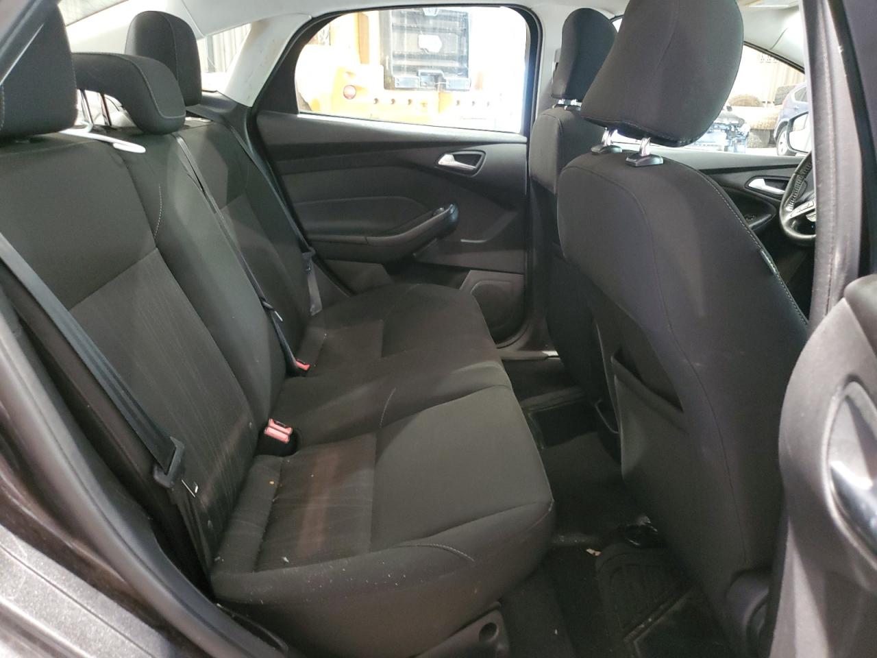 2015 Ford Focus Se VIN: 1FADP3F2XFL299081 Lot: 63882014