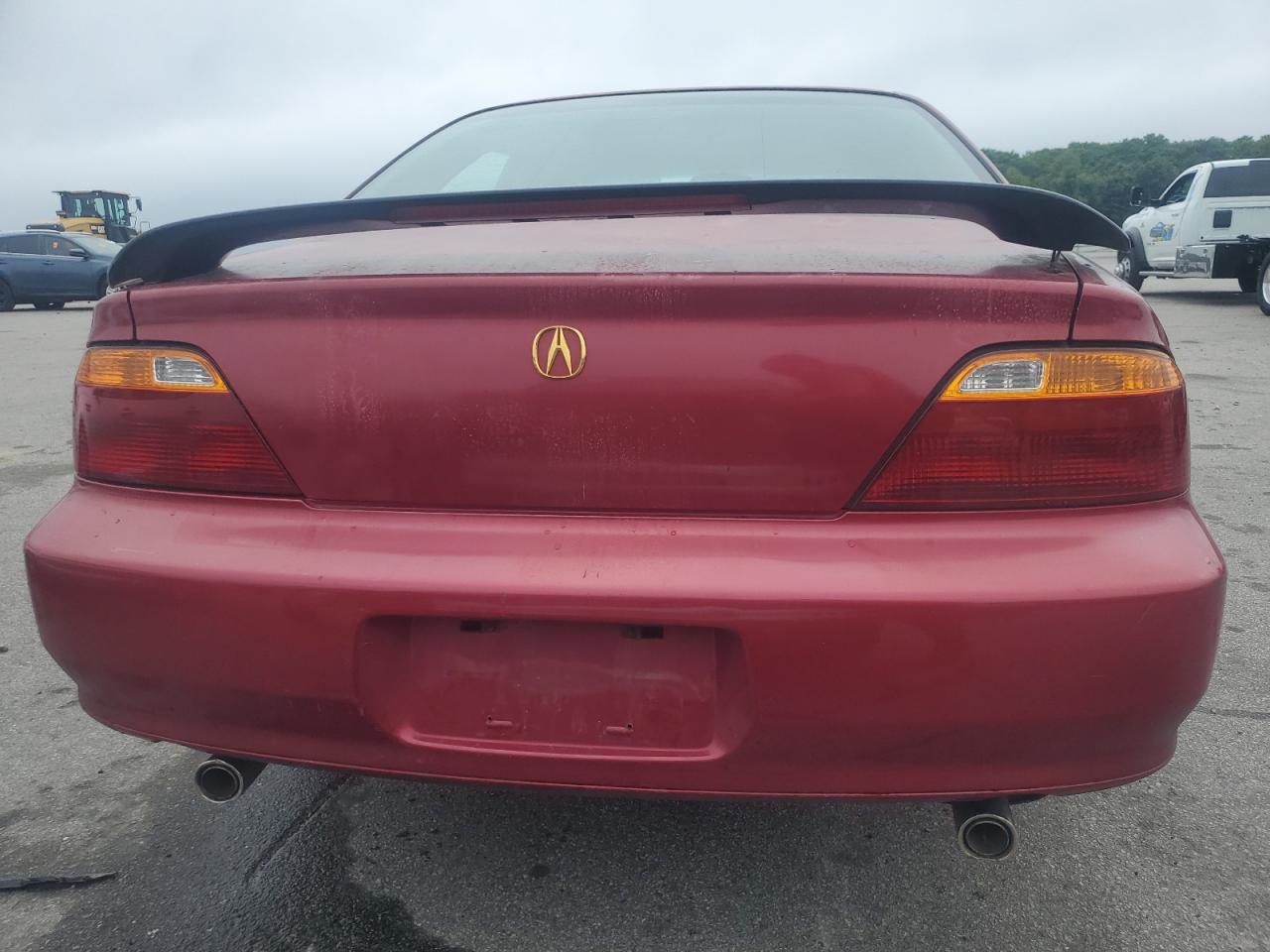 2000 Acura 3.2Tl VIN: 19UUA5667YA025945 Lot: 61308364