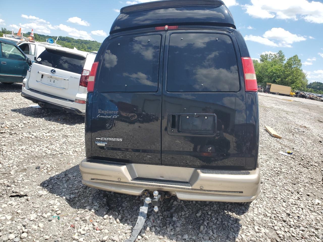 2007 Chevrolet Express G2500 VIN: 1GBGG29U571176708 Lot: 59530204