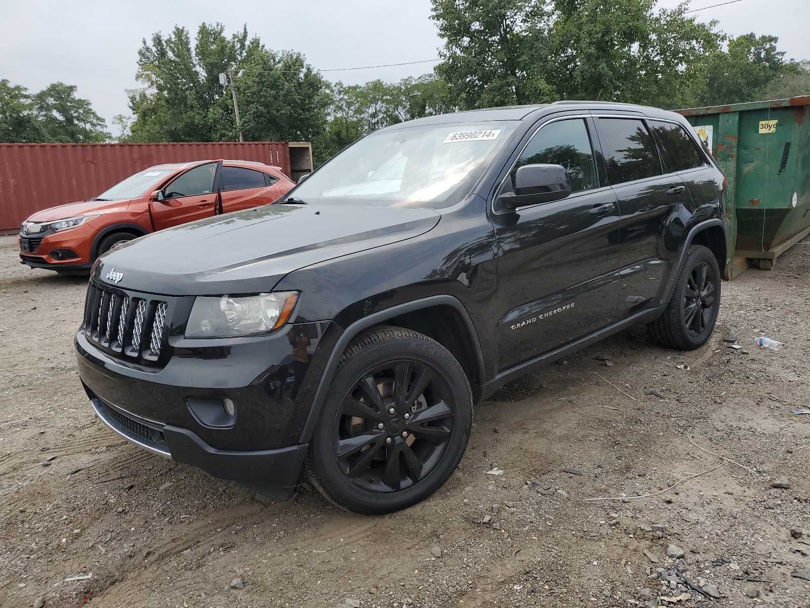 1C4RJFAT1CC335125 2012 Jeep Grand Cherokee Laredo