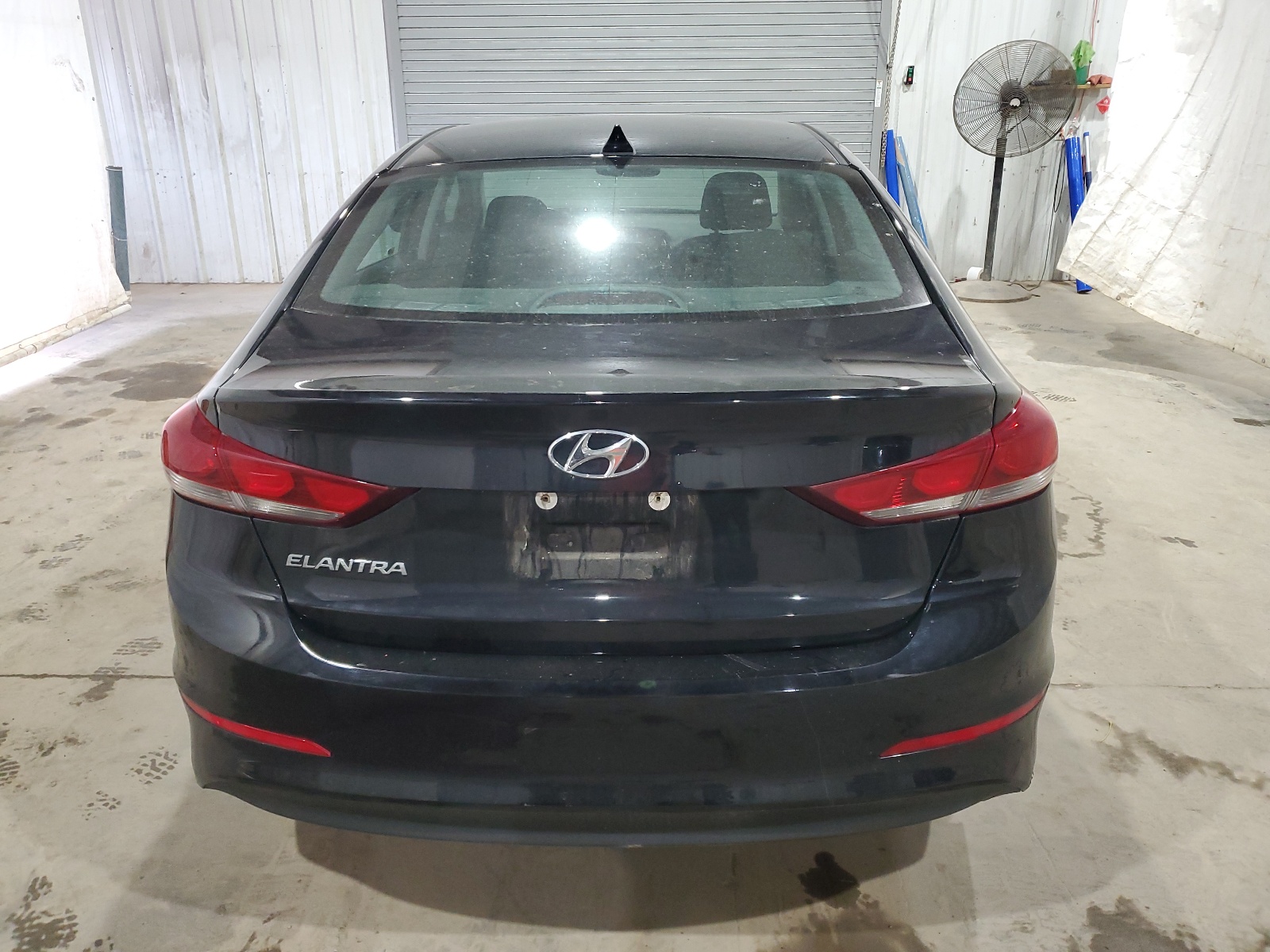 KMHD84LF0HU240781 2017 Hyundai Elantra Se