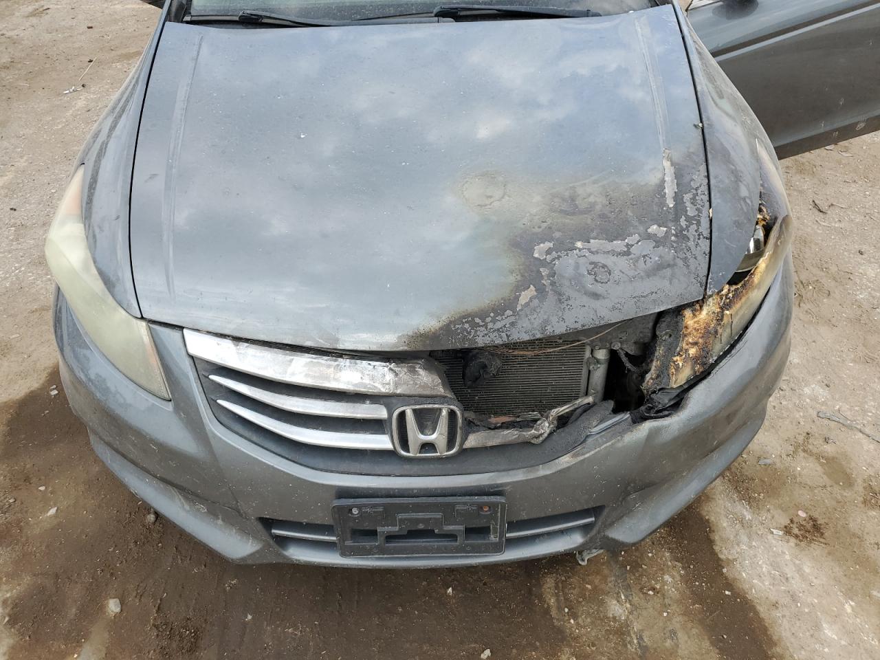 1HGCP2F47BA001983 2011 Honda Accord Lxp