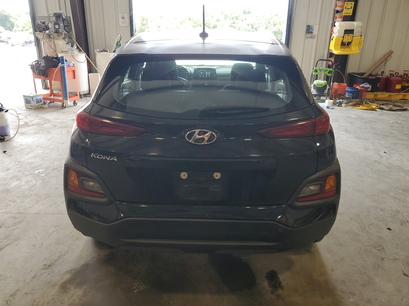 KM8K12AA8KU199945 2019 Hyundai Kona Se