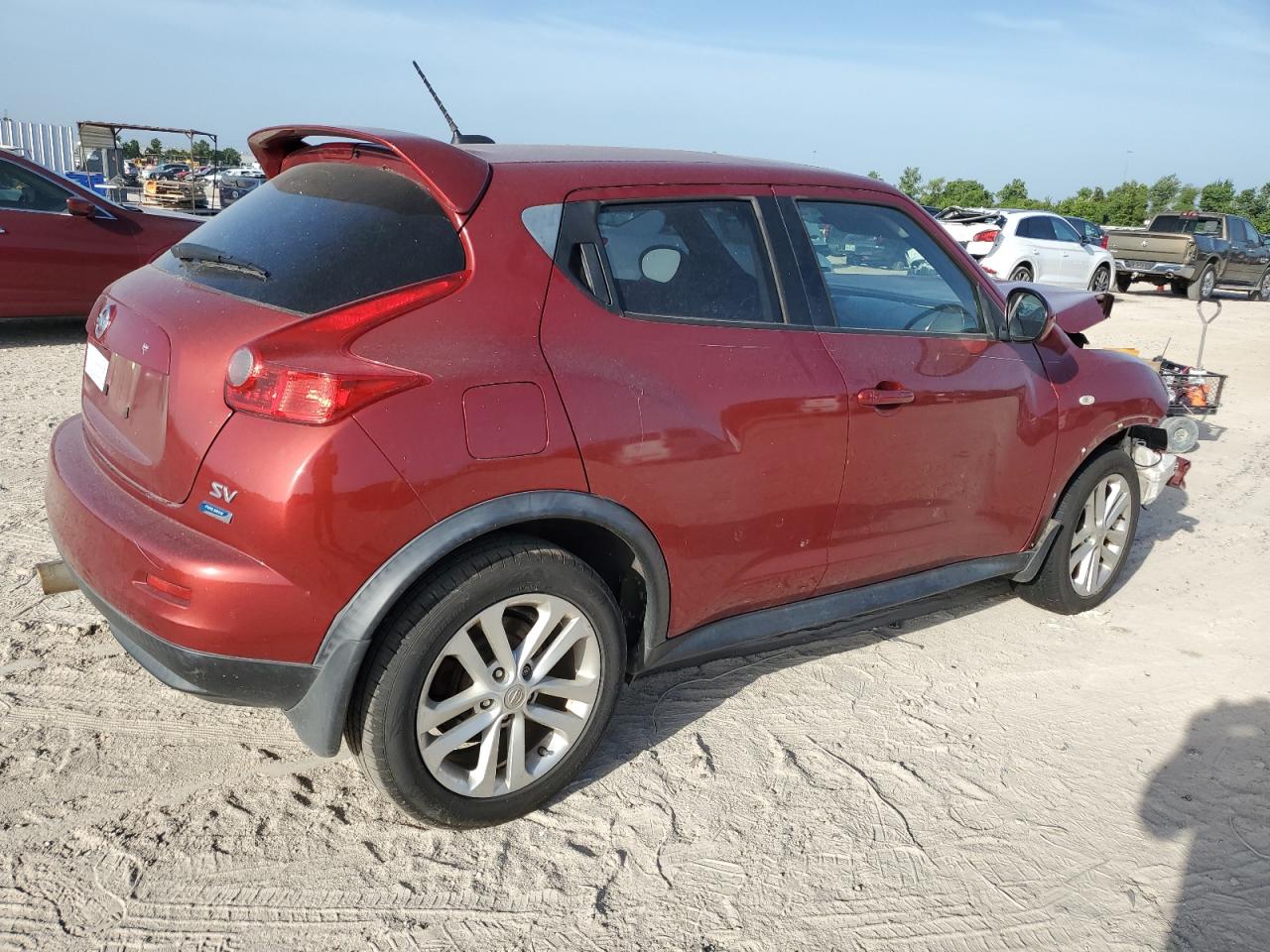 2014 Nissan Juke S VIN: JN8AF5MR4ET351240 Lot: 61283894