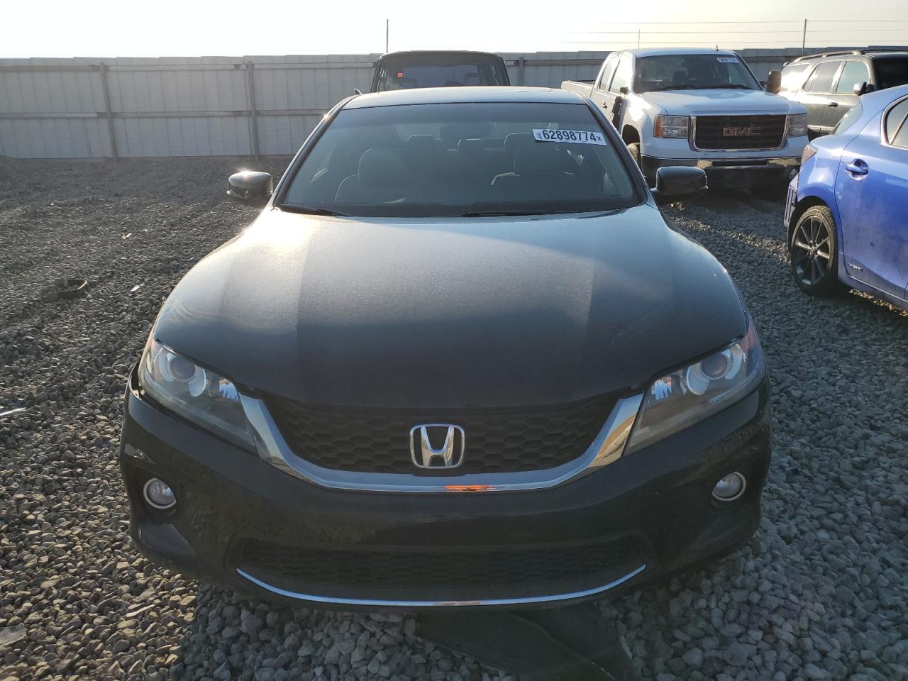 2013 Honda Accord Ex VIN: 1HGCT1B77DA002642 Lot: 62898774