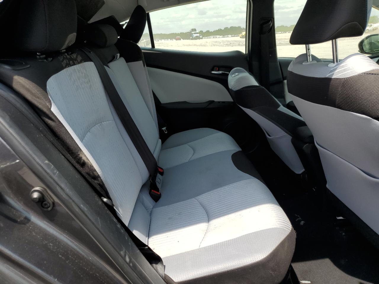 2018 Toyota Prius VIN: JTDKBRFUXJ3600266 Lot: 63044684