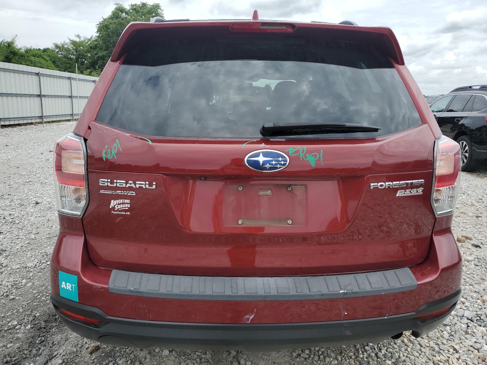 JF2SJAEC8HH404029 2017 Subaru Forester 2.5I Premium