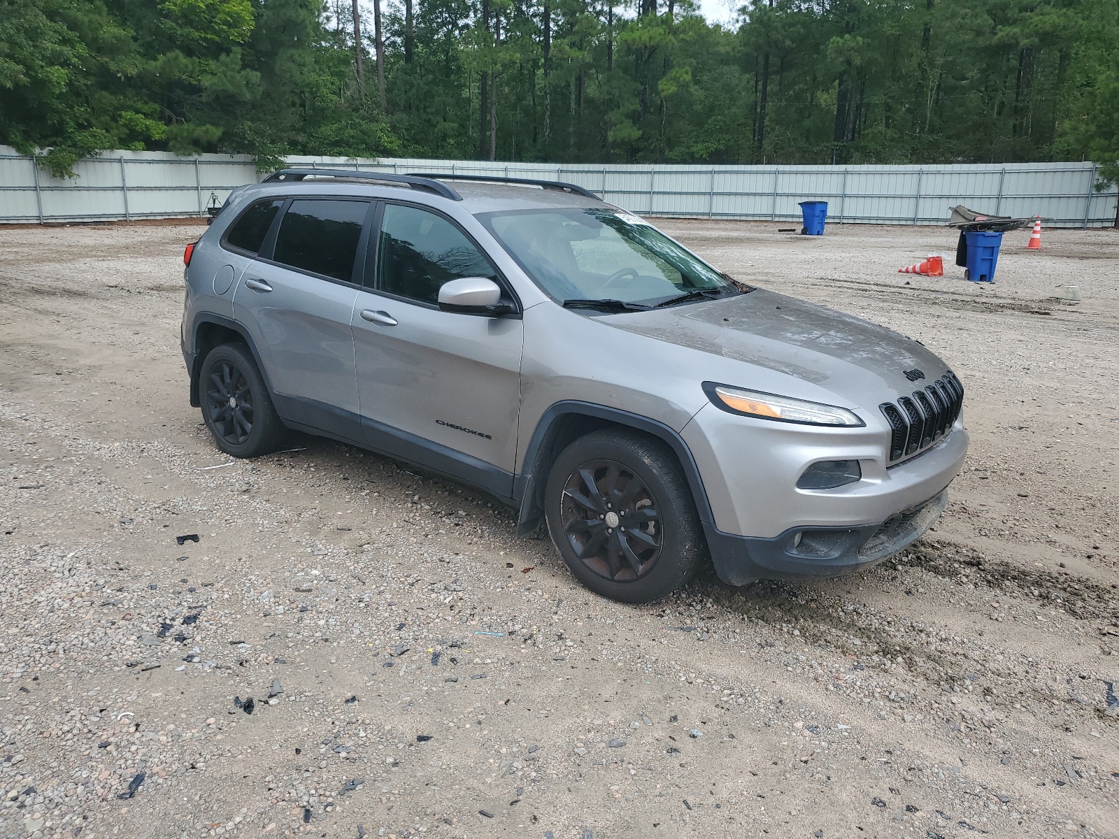 2014 Jeep Cherokee Latitude vin: 1C4PJLCBXEW295283