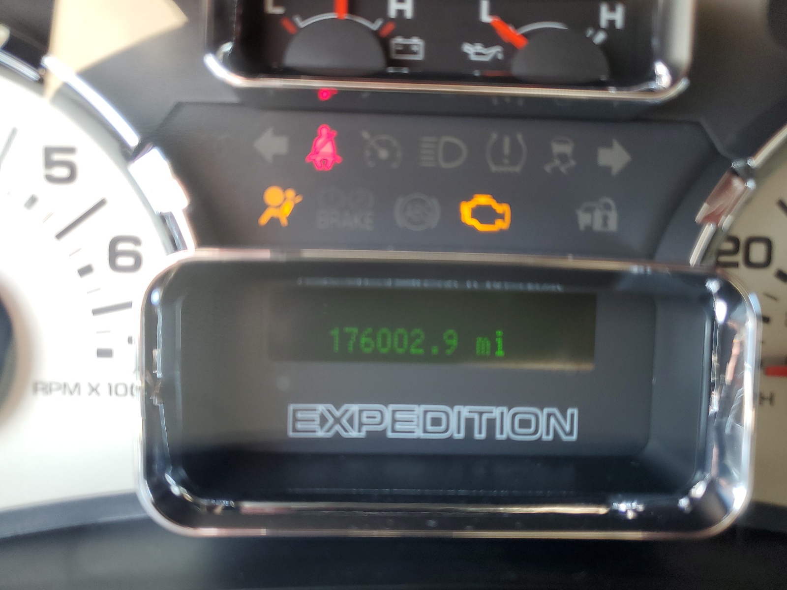 1FMJU1J52BEF42288 2011 Ford Expedition Xlt