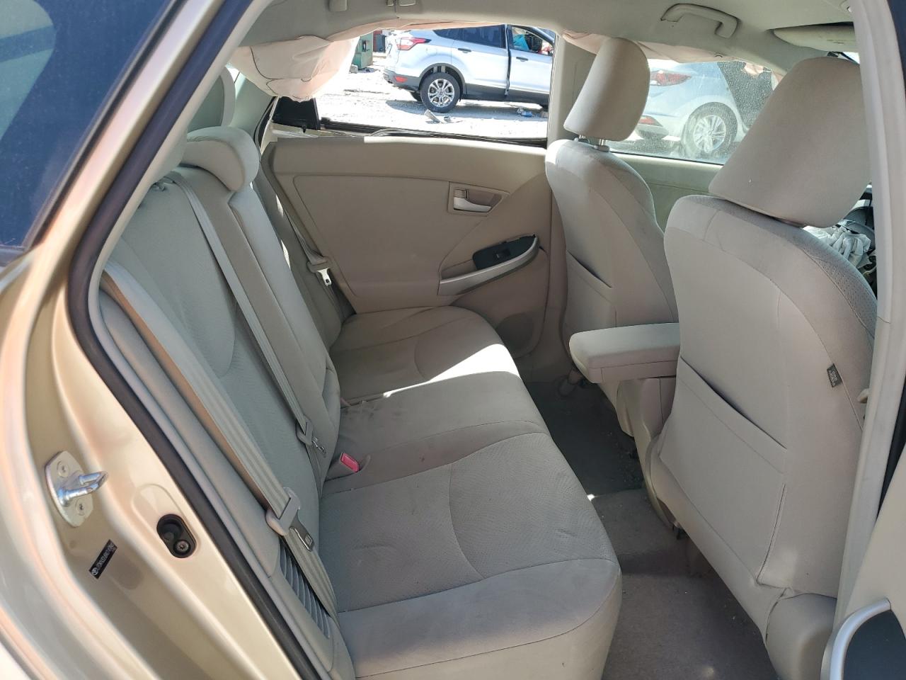 2010 Toyota Prius - Image 11