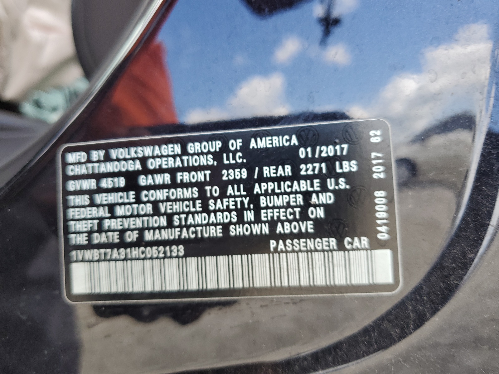 1VWBT7A31HC052133 2017 Volkswagen Passat Se