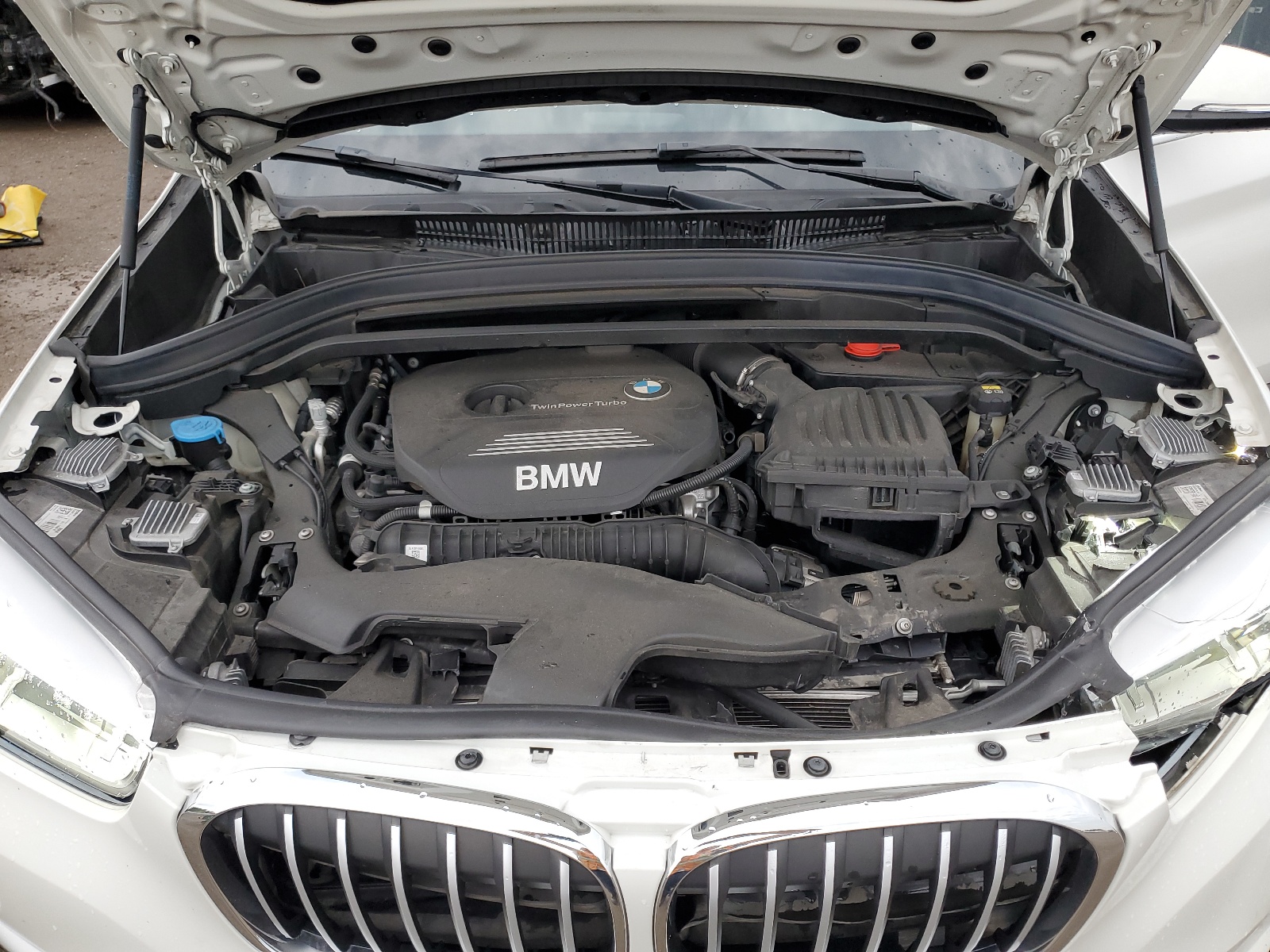 WBXHT3C35J3H29960 2018 BMW X1 xDrive28I