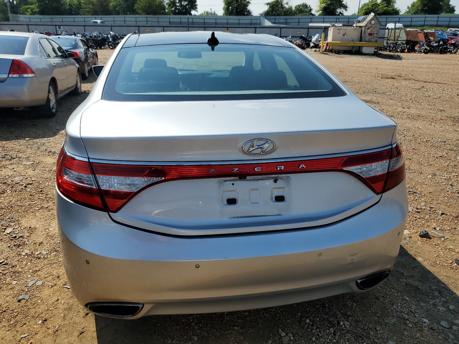 KMHFH4JG3CA153472 2012 Hyundai Azera Gls