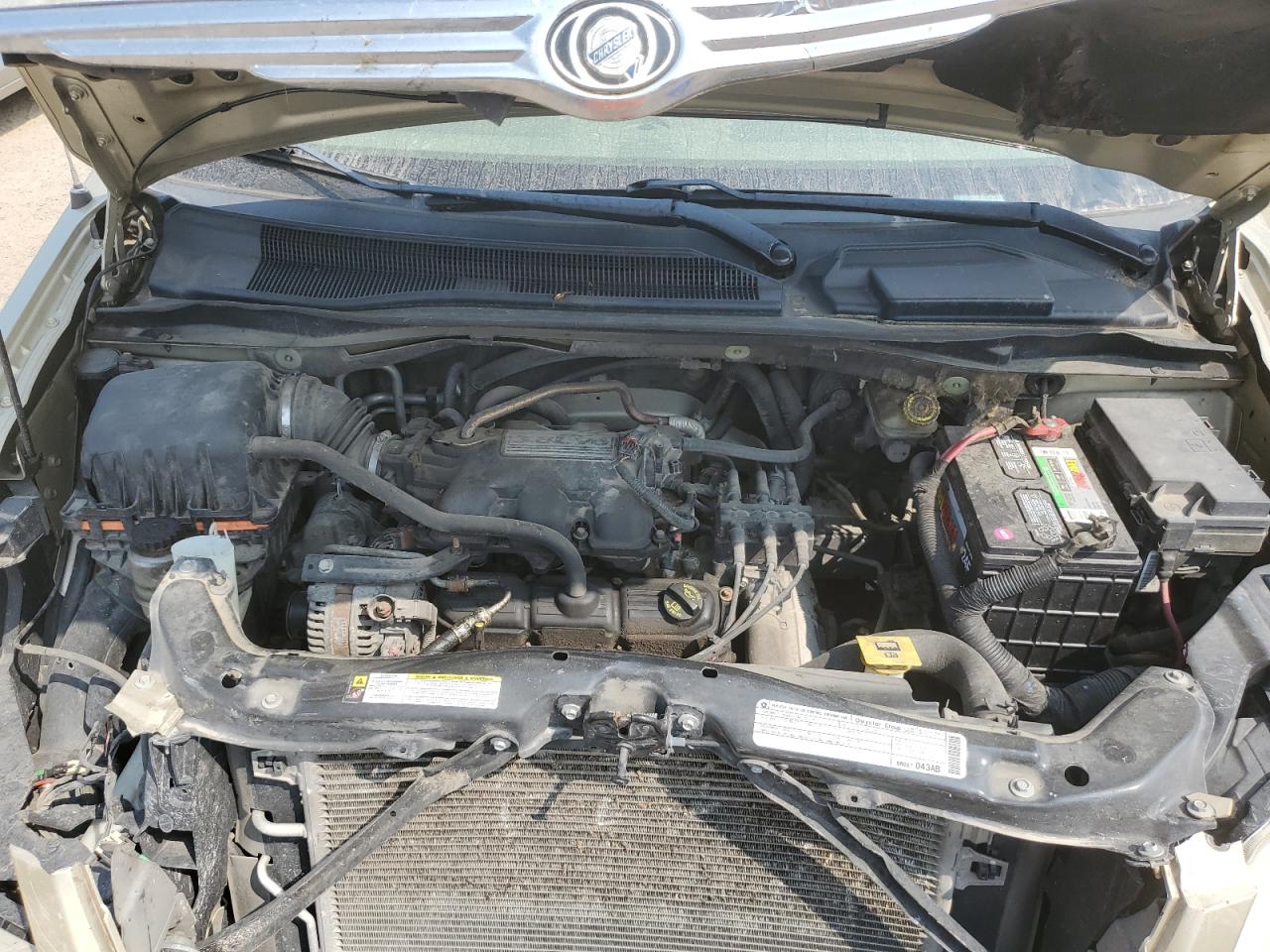 2010 Chrysler Town & Country Lx VIN: 2A4RR2D16AR392298 Lot: 63642744