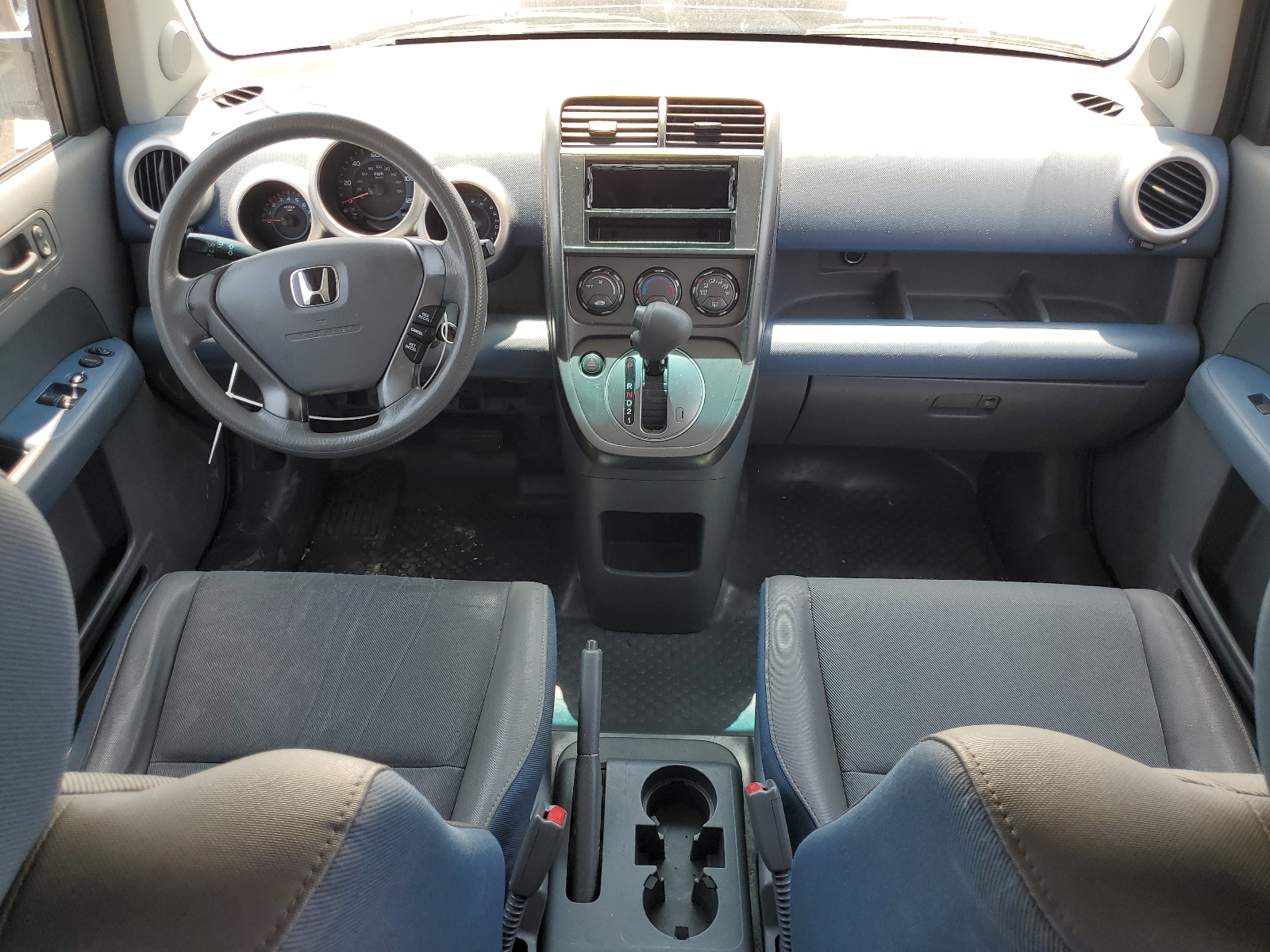 5J6YH28365L008559 2005 Honda Element Lx