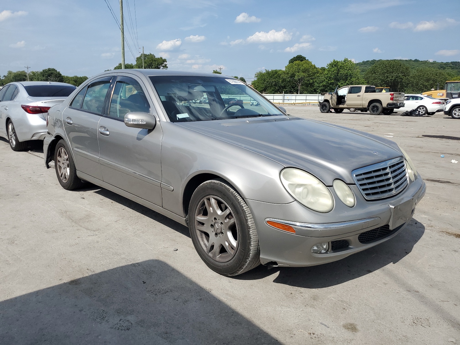 WDBUF65J34A445688 2004 Mercedes-Benz E 320