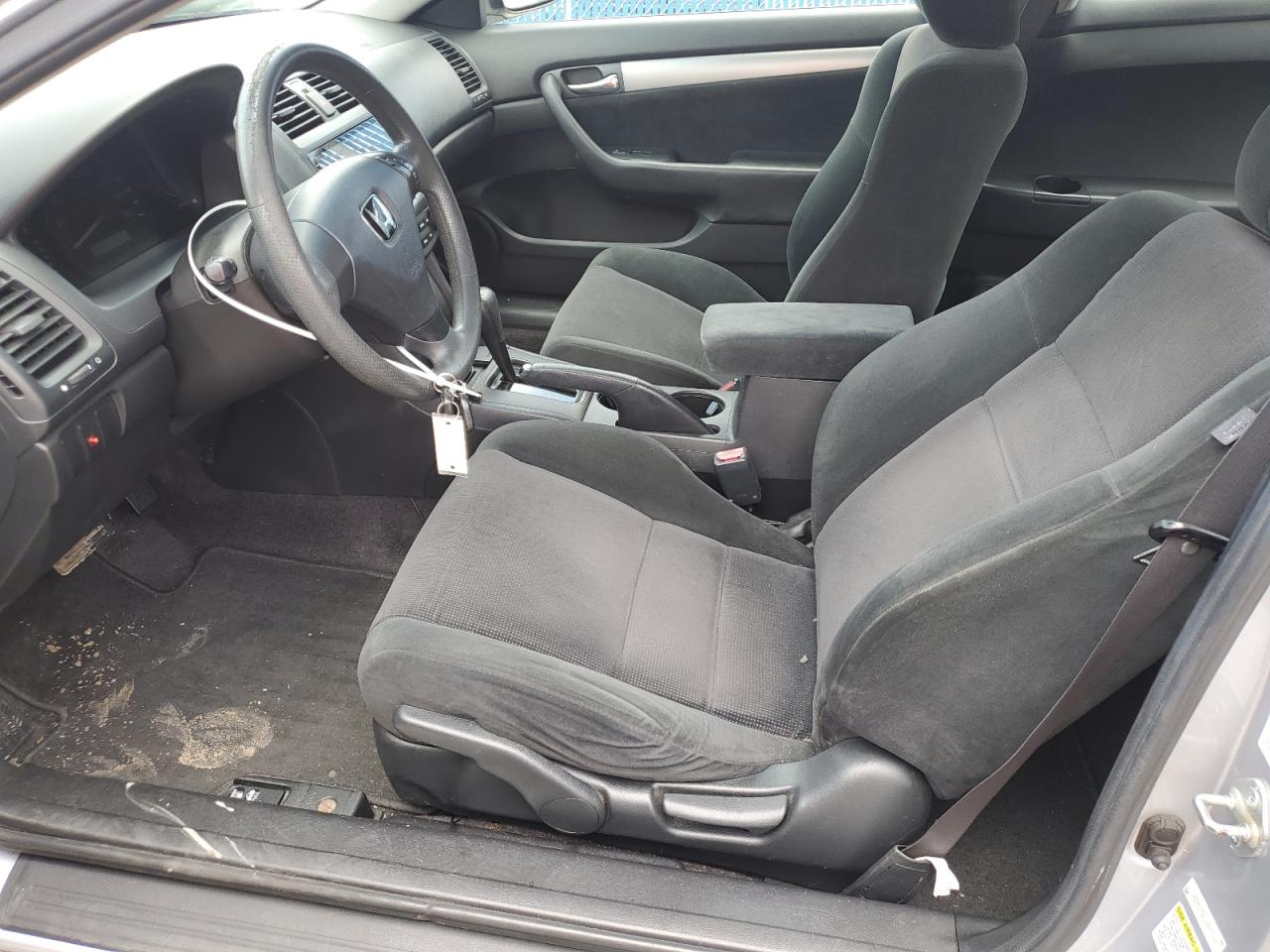 2005 Honda Accord Lx VIN: 1HGCM72565A027340 Lot: 63190394