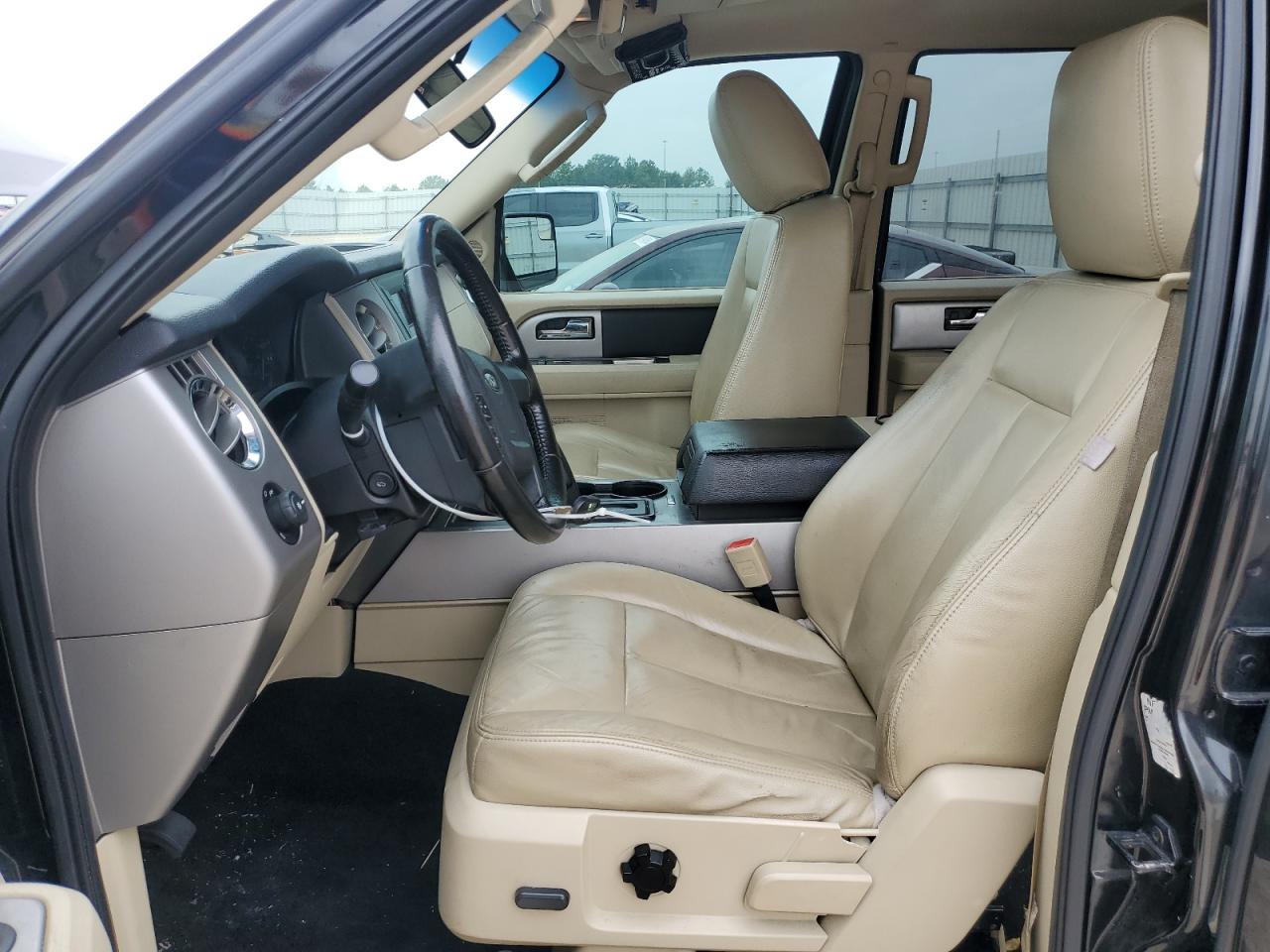 2015 Ford Expedition El Xlt VIN: 1FMJK1HT8FEF32087 Lot: 63025414