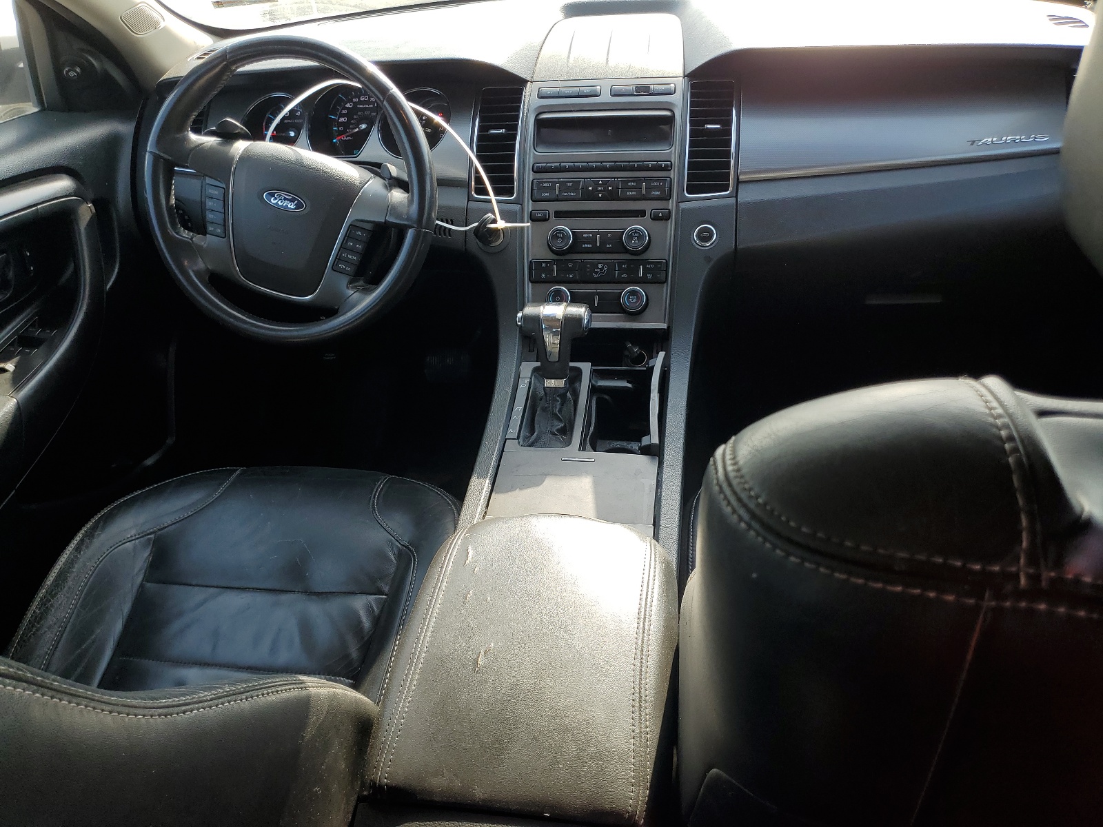 1FAHP2EWXBG182507 2011 Ford Taurus Sel