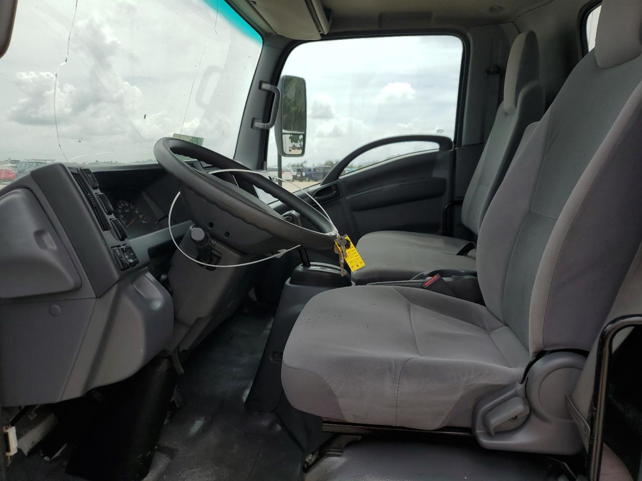 2018 Isuzu Npr Hd VIN: 54DC4W1B1JS810131 Lot: 64201074