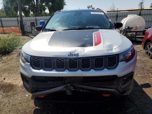  JEEP COMPASS 2024 Серебристый