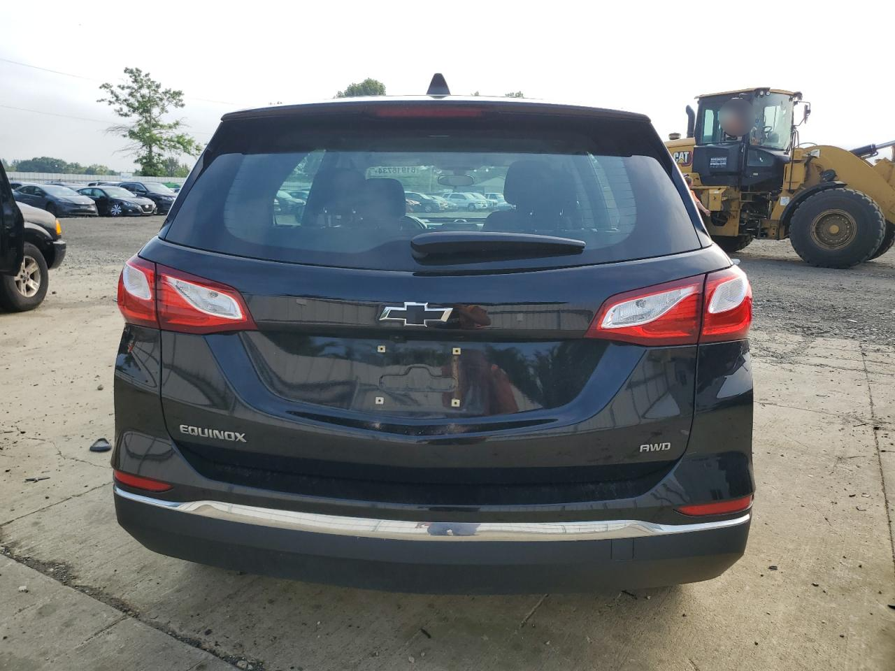 2GNAXREV6J6340133 2018 Chevrolet Equinox Ls