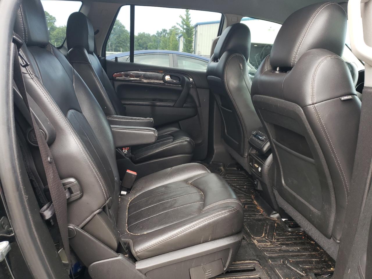 2016 Buick Enclave - Image 11
