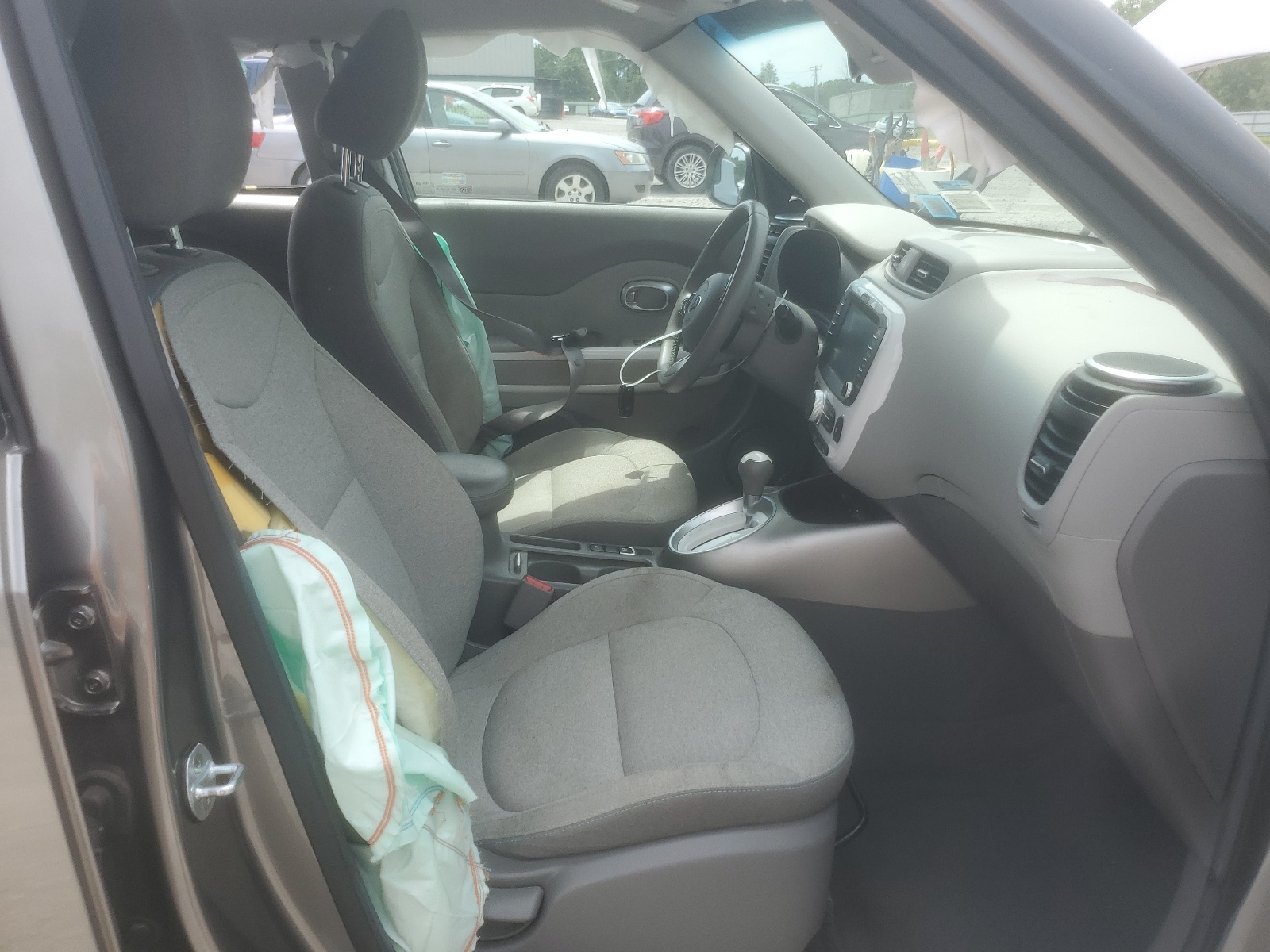 KNDJP3AE0G7011609 2016 Kia Soul Ev