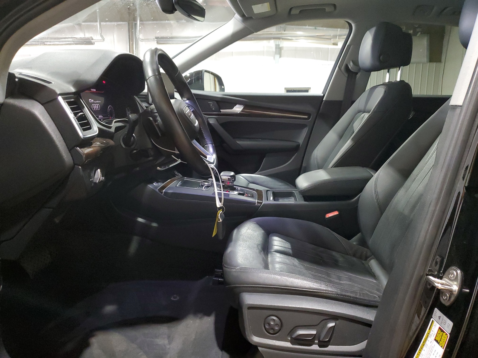 WA1BNAFY8J2199263 2018 Audi Q5 Premium Plus