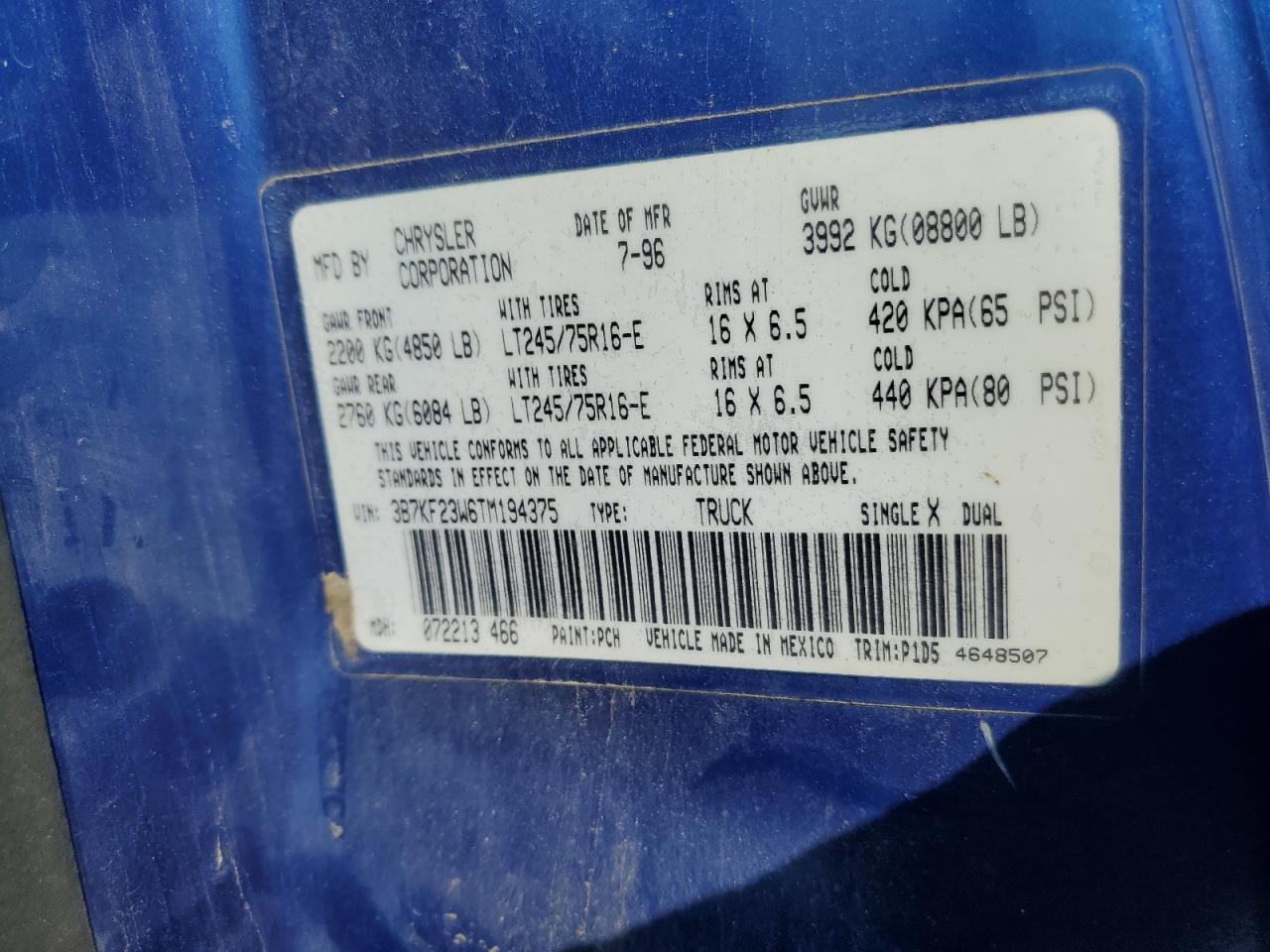 1996 Dodge Ram 2500 VIN: 3B7KF23W6TM194375 Lot: 63624344